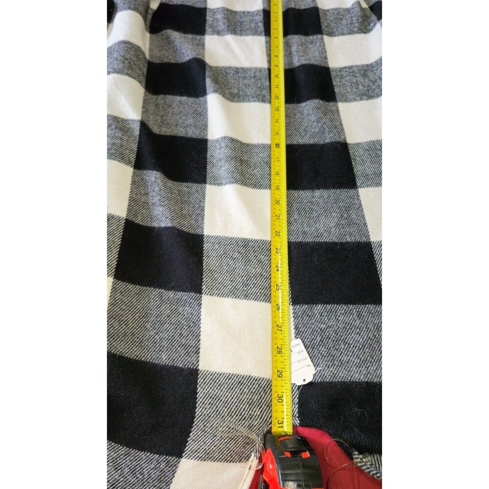 Andre by Unit Black White Checked Poncho One Size Fringe Acrylic Wrap Shawl - Picture 10 of 12